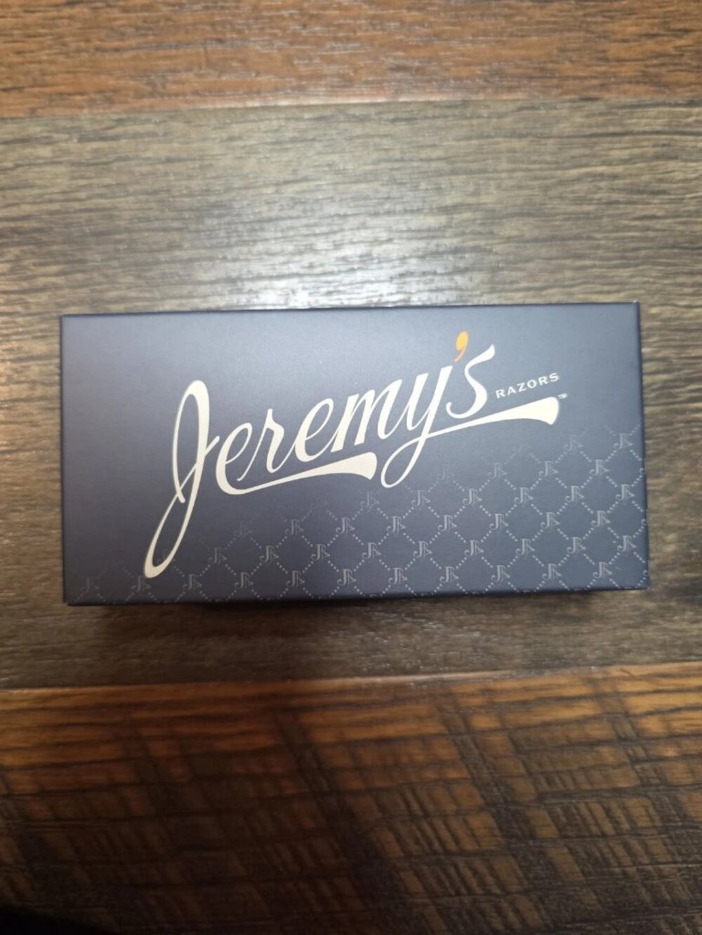 **Jeremy’s Razors Men's Beard Brush – New in Box**
